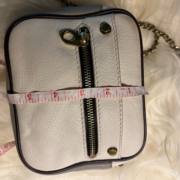 OrYANY Tailor color block cross body clutch. Grey/white - Picture 6 of 8